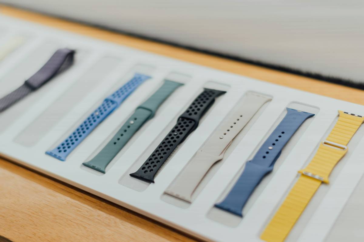 Watch Strap Color Ideas That Actually Work in Real Life